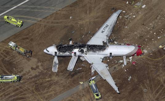 韩亚航空214航班事故