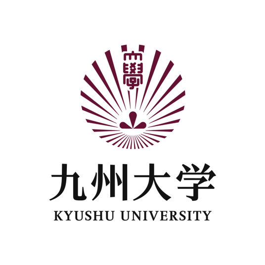 九州大学