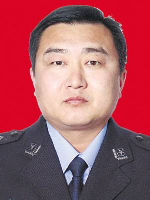 杨文峰（齐齐哈尔市公安局龙沙分局刑警大队民警）