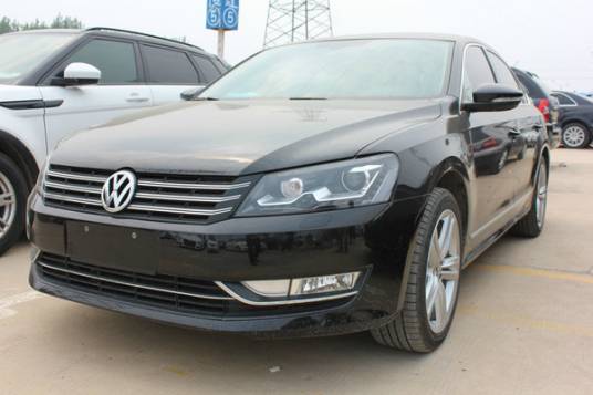 2011款帕萨特 1.8TSI DSG至尊版