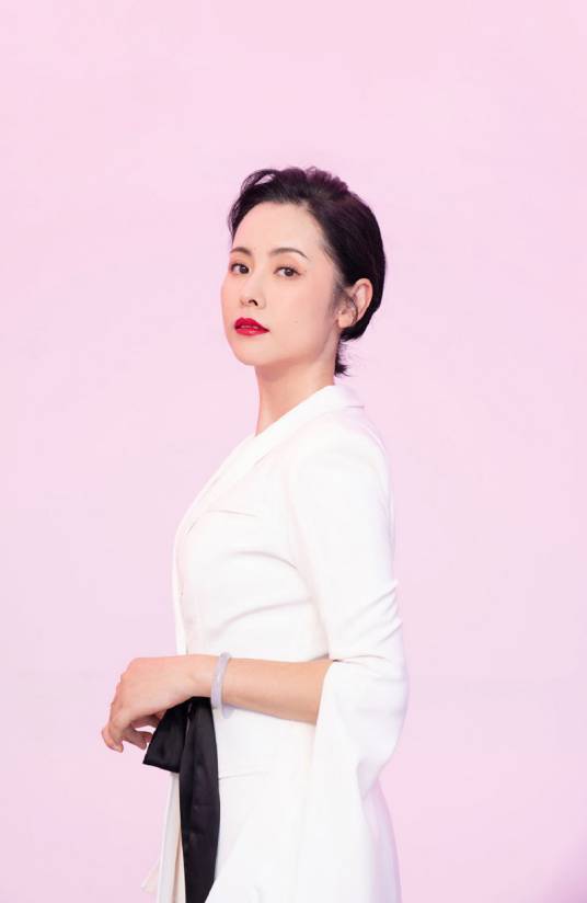 杨明娜